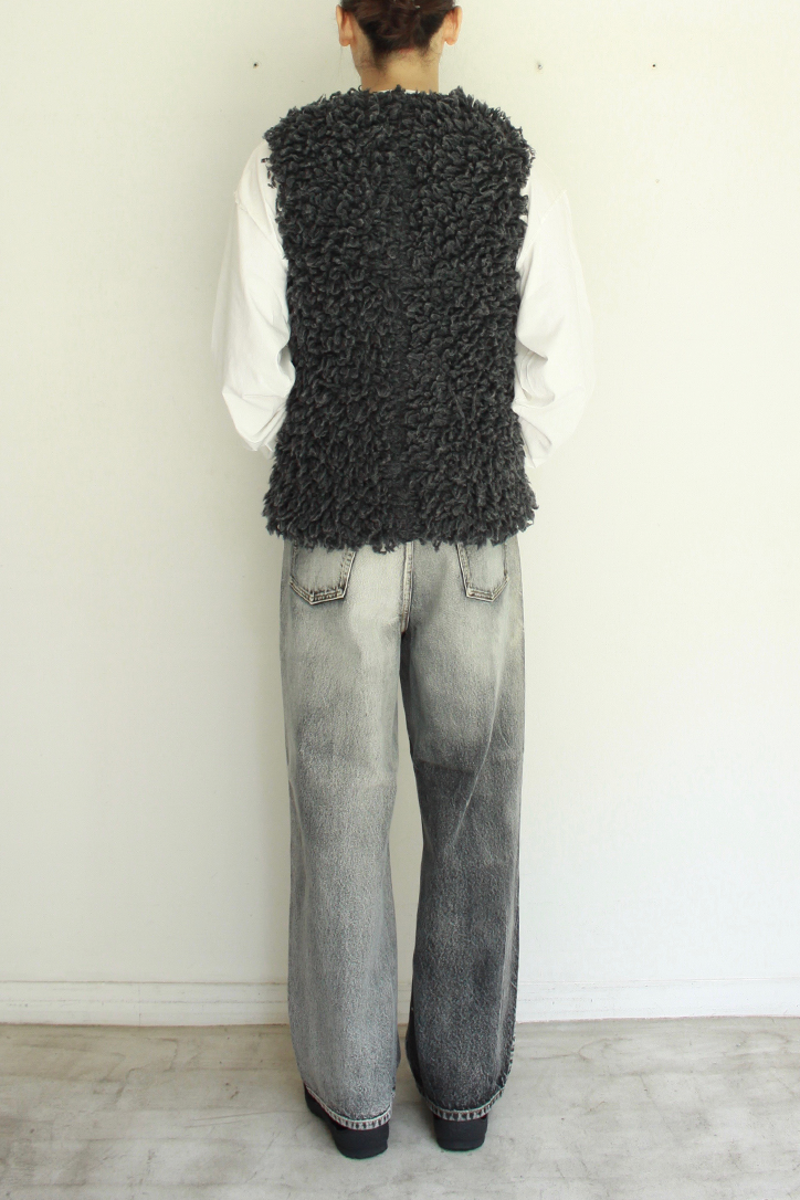 Half & Half Regular Jeans