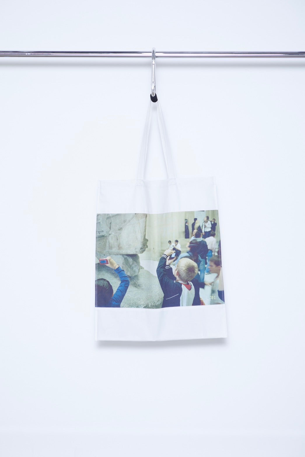 "MUSEUM SERIES" Printed Large Tote Photography by Kento Mori