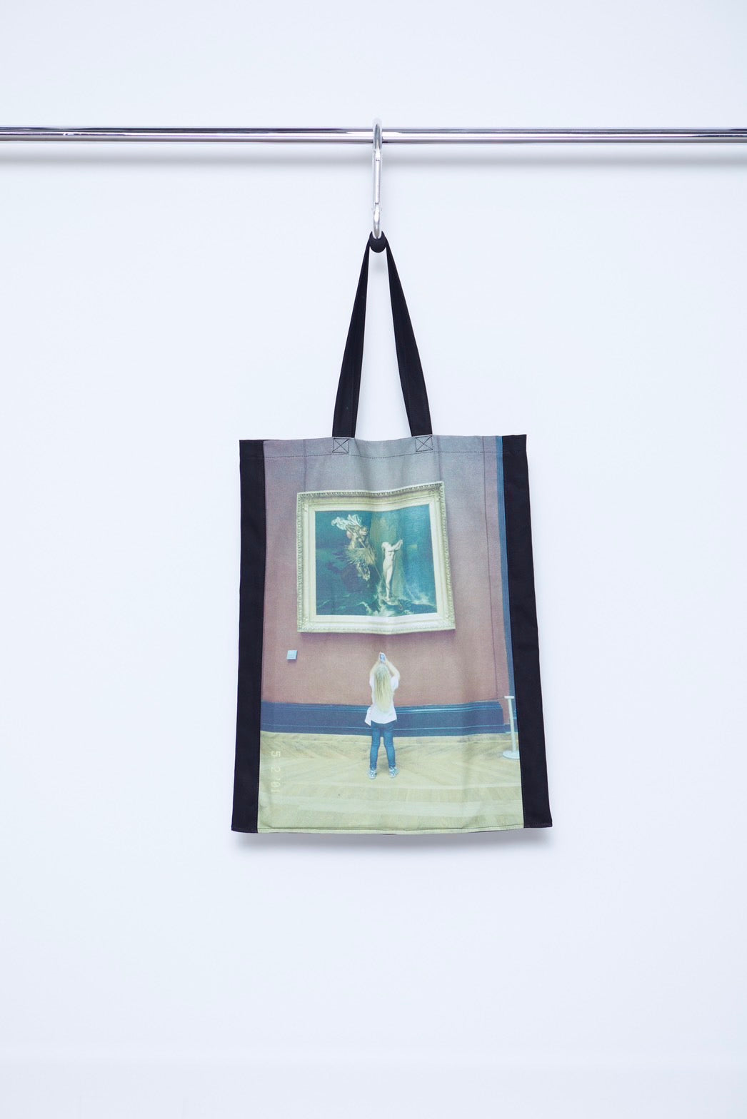 "MUSEUM SERIES" Printed Large Tote Photography by Kento Mori