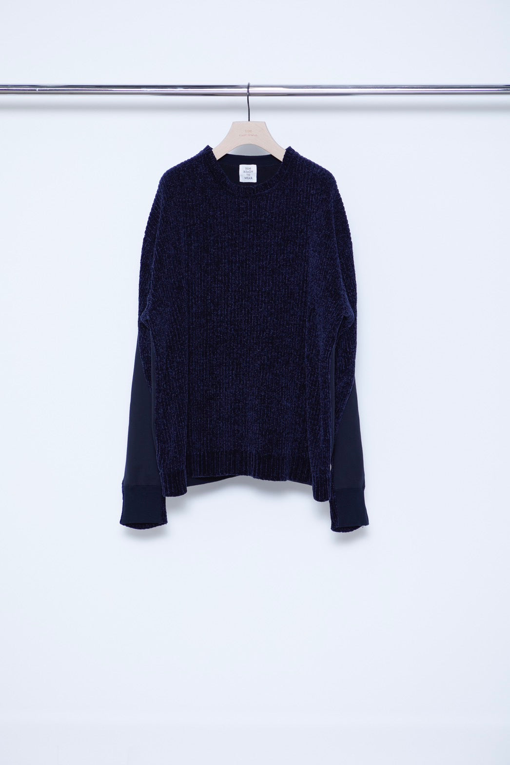 Mole Yarn Sweater & Sweat Shirts