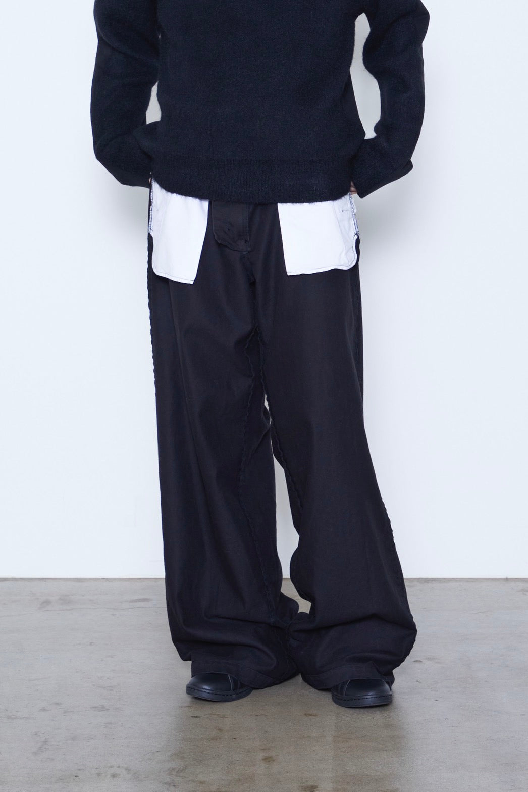 Reverse Baggy Trousers