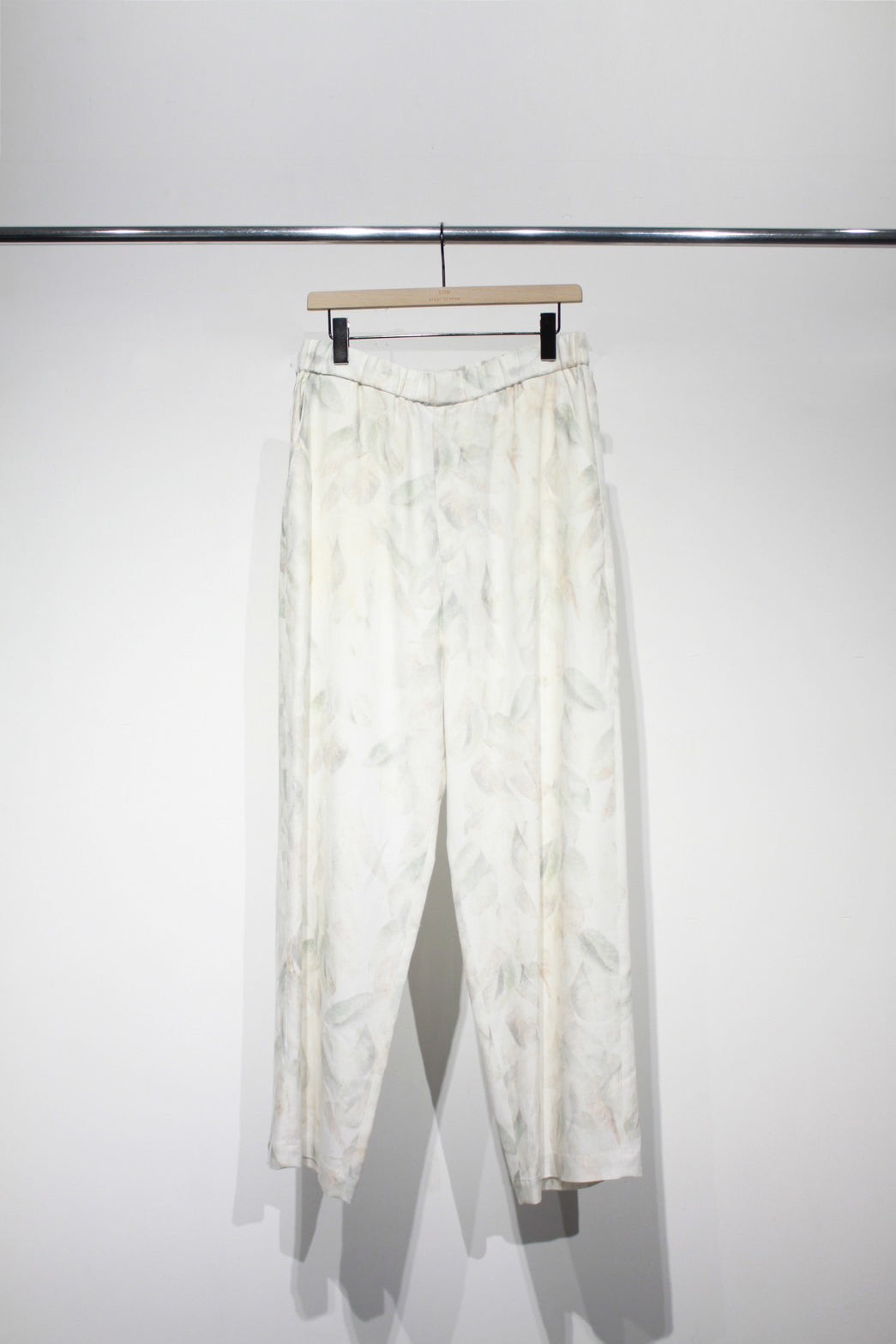 Leaf Patterned Easy Trousers