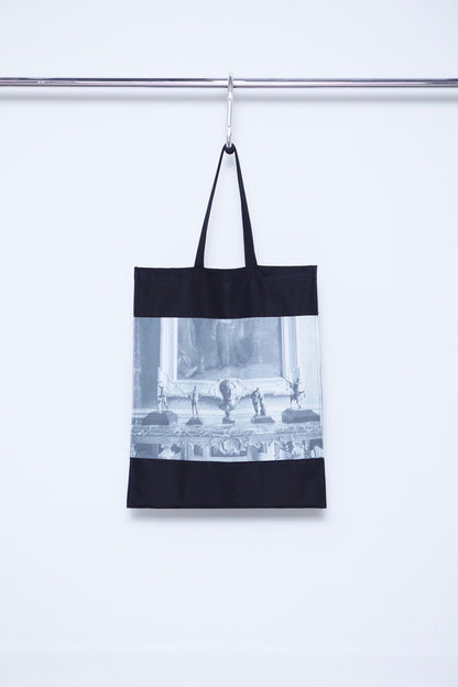 "MUSEUM SERIES" Printed Large Tote Photography by Kento Mori