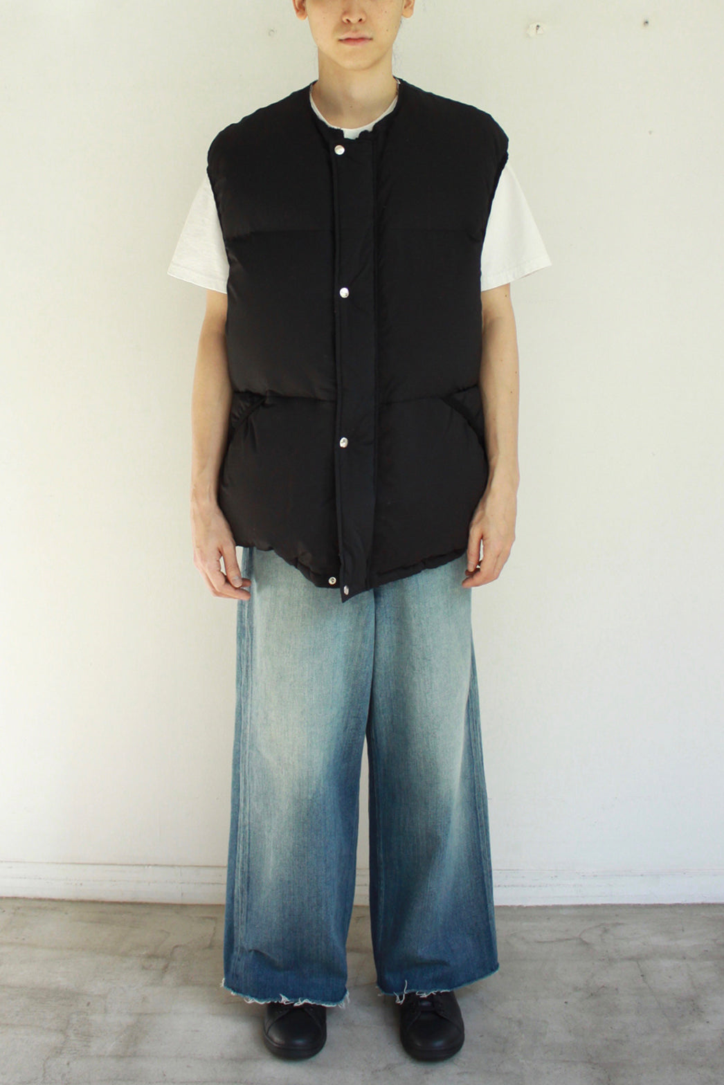 Collarless Down Vest Jacket