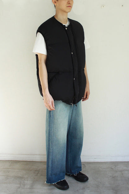 Collarless Down Vest Jacket