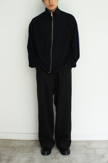 Zip Up Mild Sweater