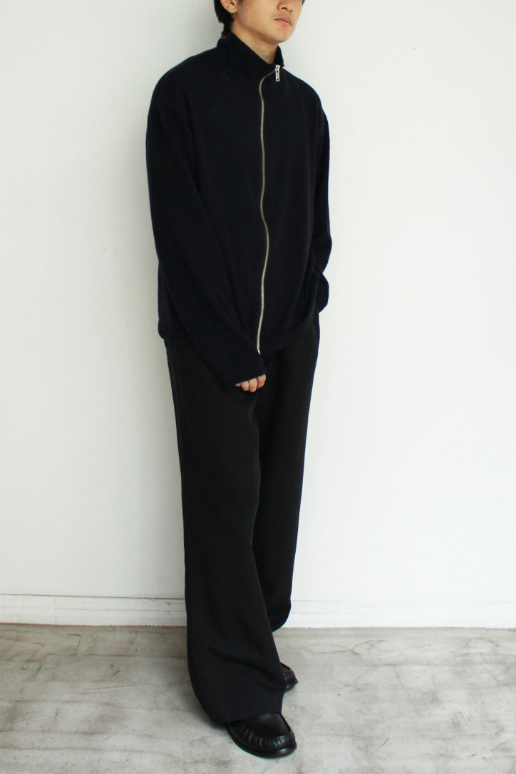 Zip Up Mild Sweater