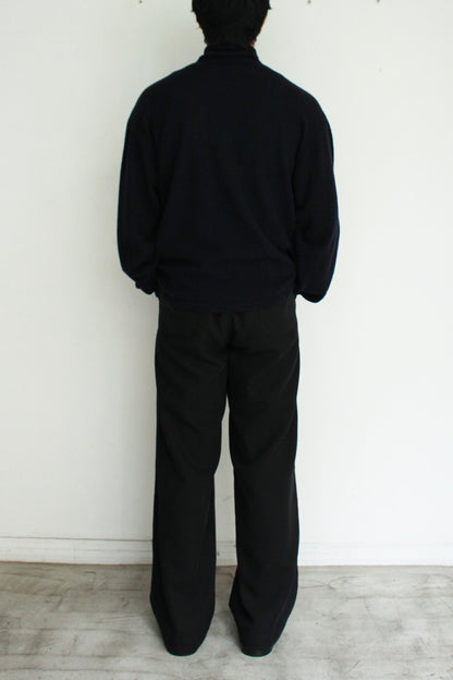Zip Up Mild Sweater