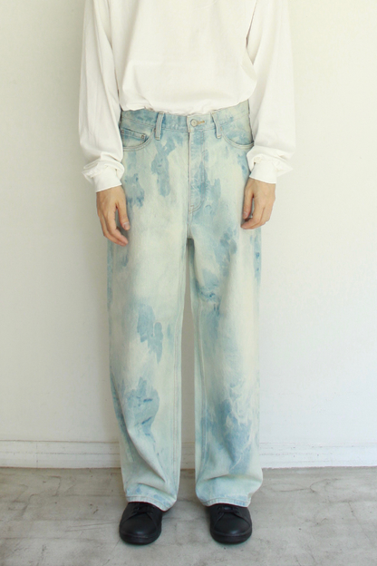 Bleached Regular Jeans